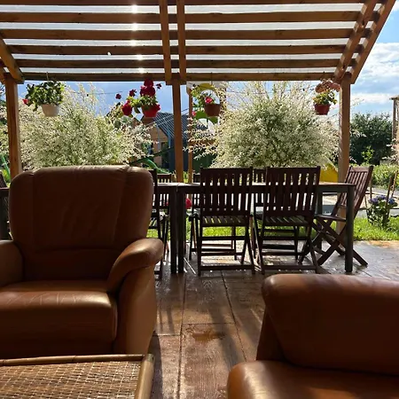 Glamping Οργανωμένο κάμπινγκ Slana Bara