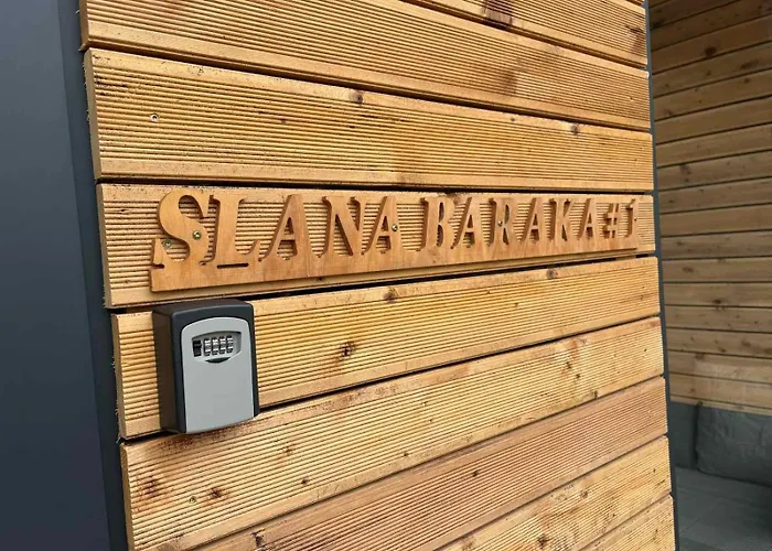 Glamping אוהל מפואר Slana Bara